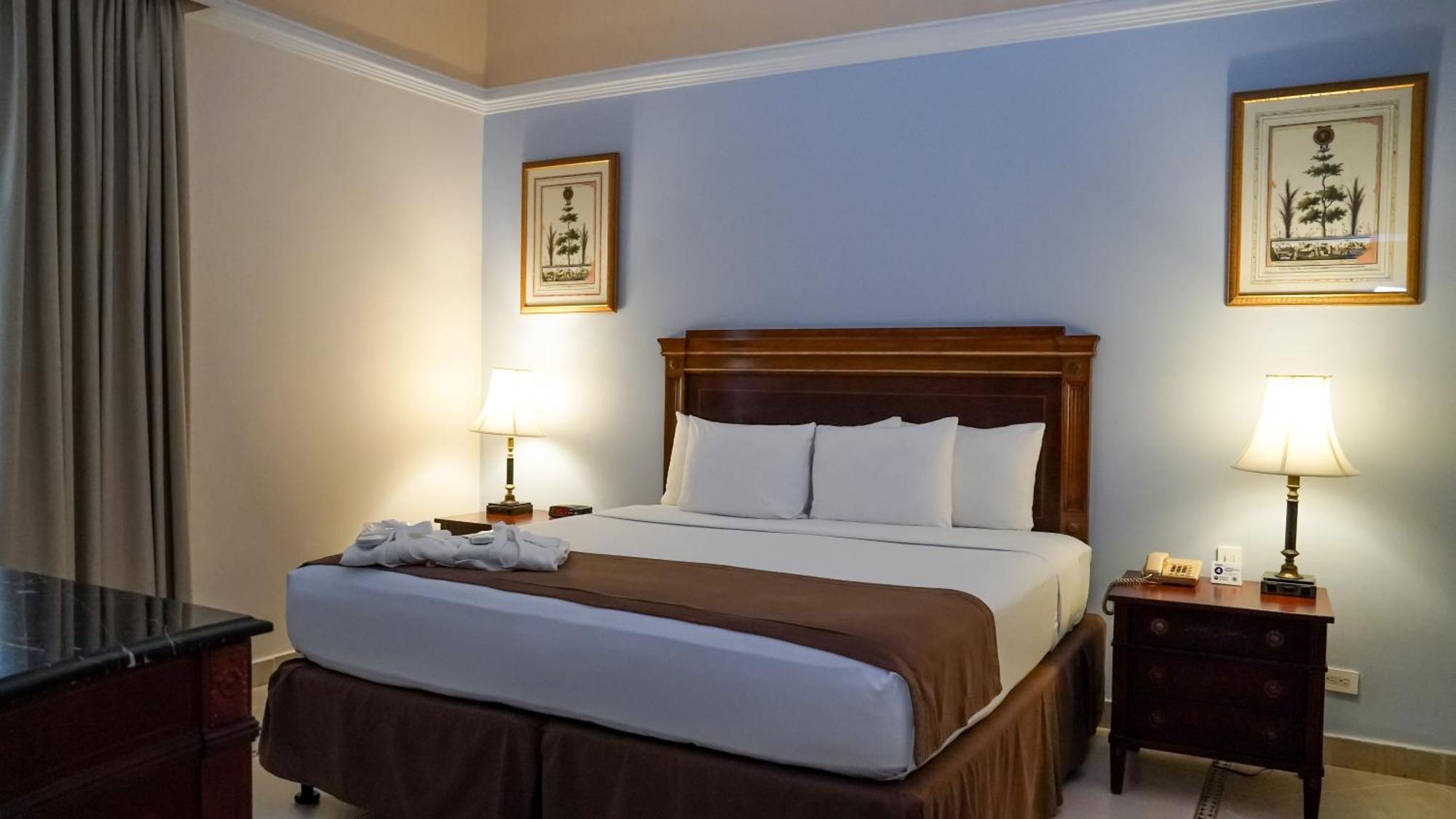 Hotel El Prado Barranquilla  Exterior photo A bedroom at the hotel